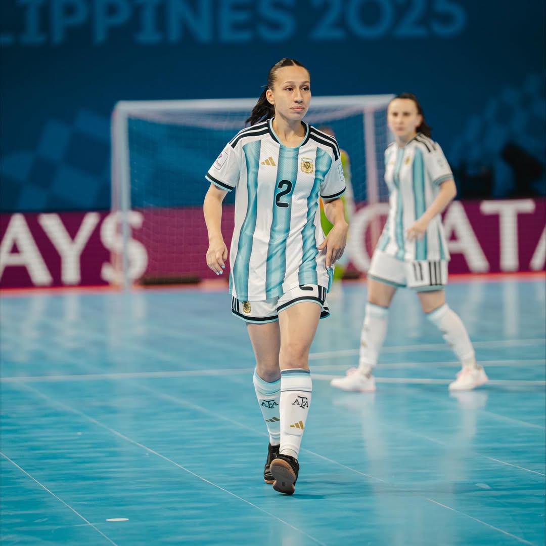 Con presencia fueguina, Argentina hizo historia en el primer Mundial de Futsal Femenino 1 Maca Espinoza 1