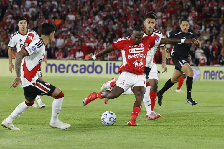 River e Independiente Santa Fe no pasaron del empate en los octavos de final de la Copa Sudamericana 4 Independiente Santa Fe 0 0 River Sudamericana 26