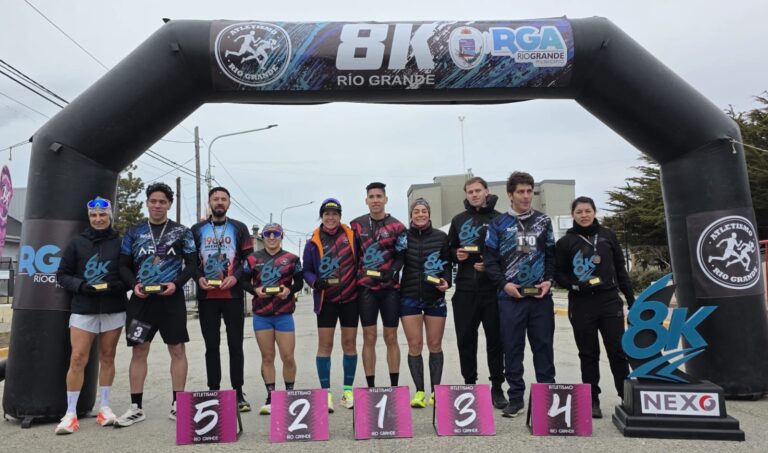 Elías Greco y Ángeles Gómez los ganadores en los 8K de Río Grande 1 Podios 8K Rio Grande 26