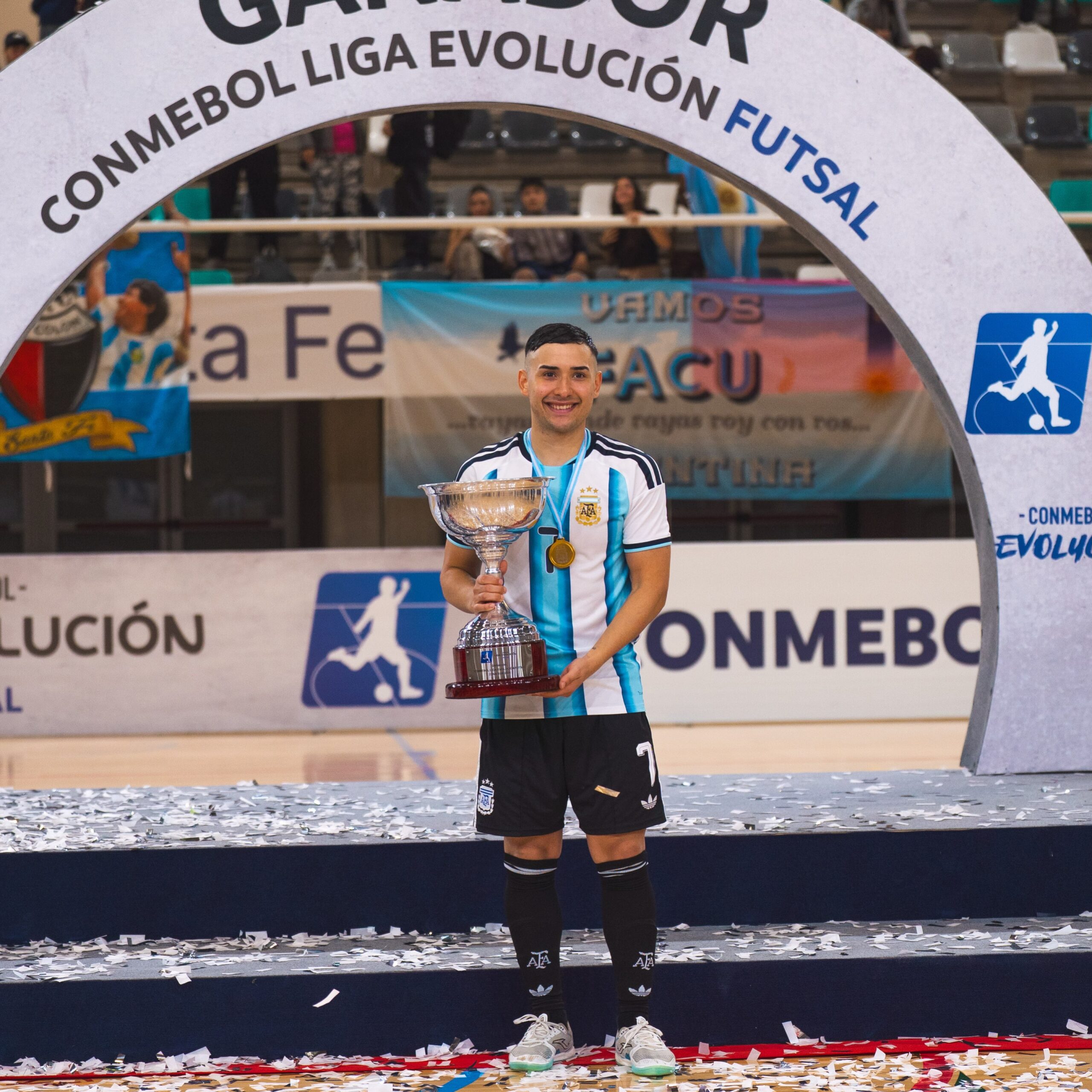 Lautaro Yáñez fue campeón con Argentina en la Liga Evolución de Futsal 2 Lauti Yanez Seleccion Argentina 2026 2 scaled